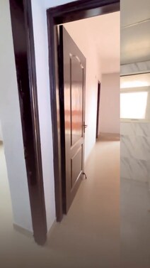 *Nimbus Hyde Park* 
1st floor 

- Size: 915 sqft.
- 2 BHK with 2 Bathrooms
- Demand 99 lac