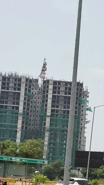M3M Crown, Sector 111, Gurugram
Ultra Luxury Property near IGI Airport.
Bang on Dwarka Expressway 