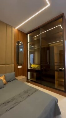 LUXURY 2BHK FLAT
READY TO MOVE 
NEAR BY MALL ,COLLEGE, SCHOOL, CINEPOLIS, ALL BRANDS OUTLET, 
