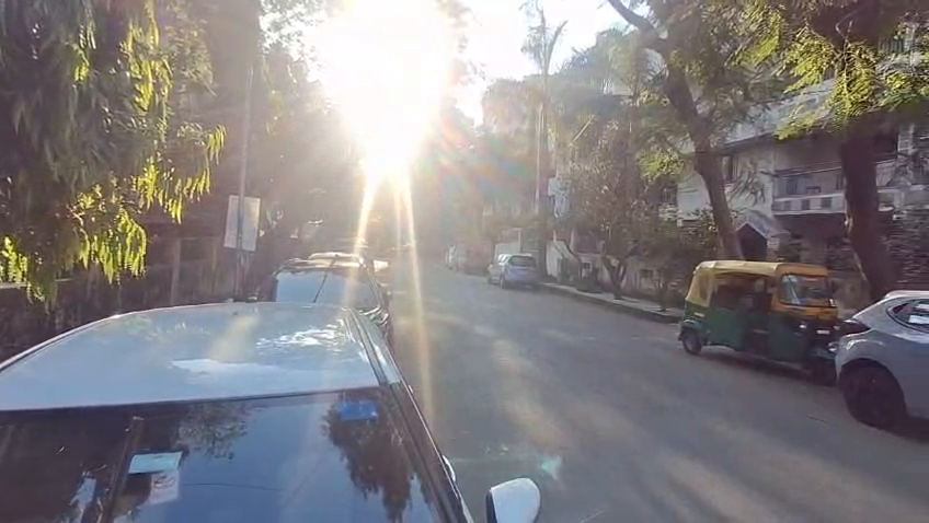 Commercial plots

Surat city Ghod-dod road, Athwlaine road 

Sq.yards 300/600/900/1200/1600/1800