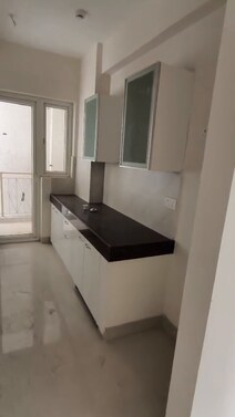 3 bhk available for sale in Pareena micasa sector 68 Gurgaon 