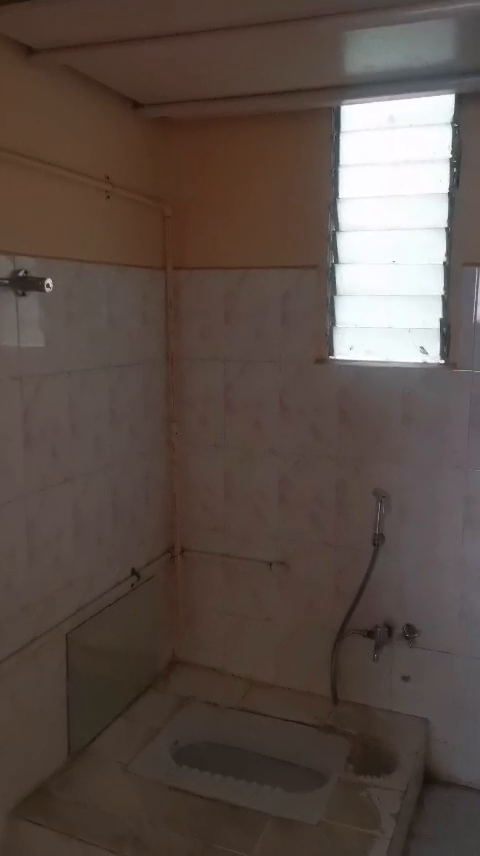 Specious 1bhk, gated community, large carpet size, has great cross ventilation.