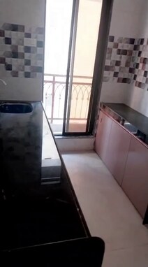 Virar west 5minute waking distance railway station 1Bhk 289 carpet area 32 lakh nigosibal 