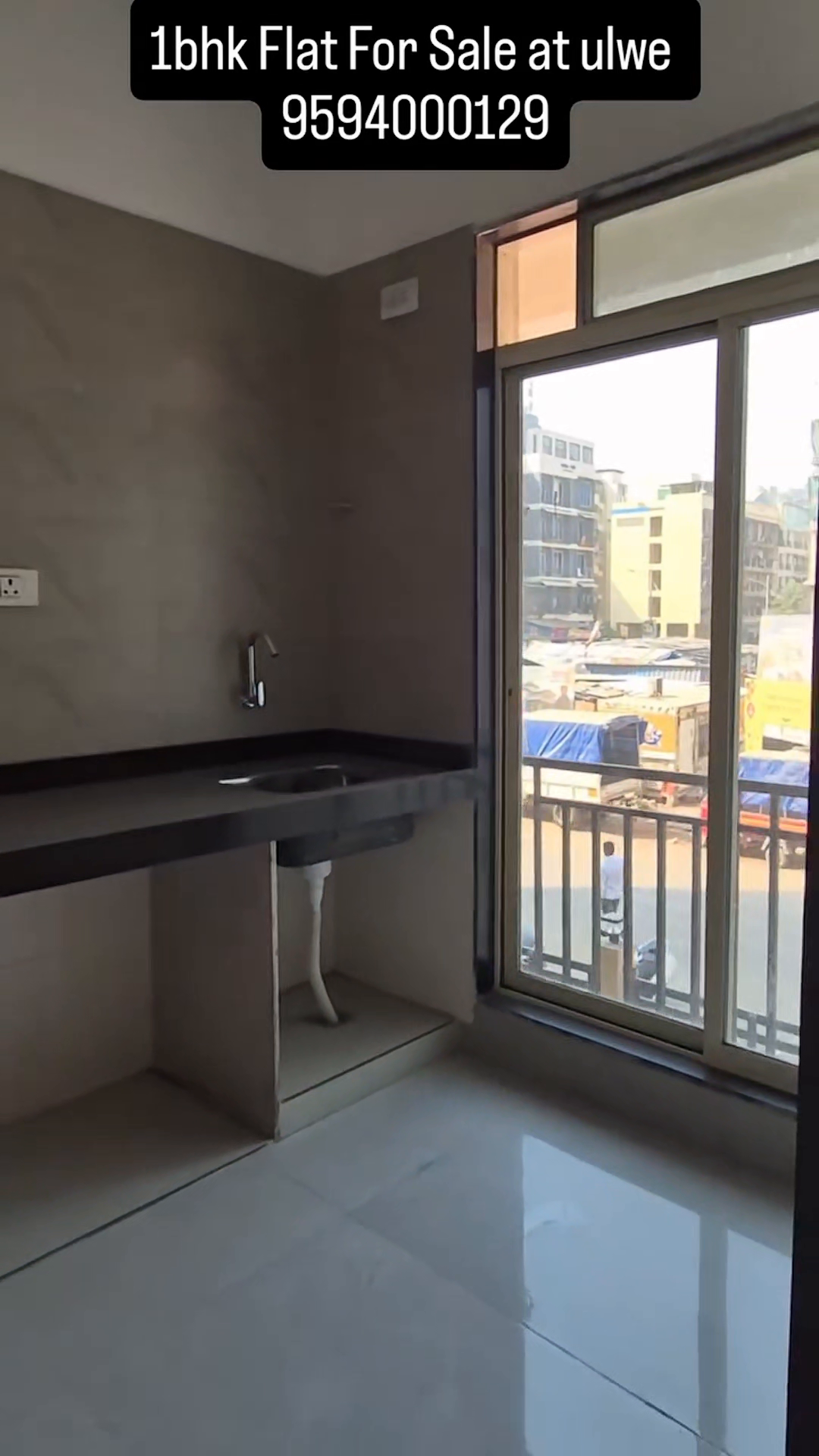 1bhk Flat For Sale 
At Ulwe 
40 lac all