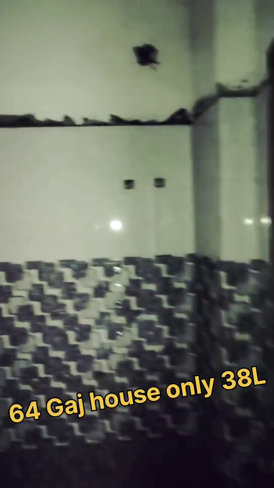 2 bhk,kitchen,1bathroom