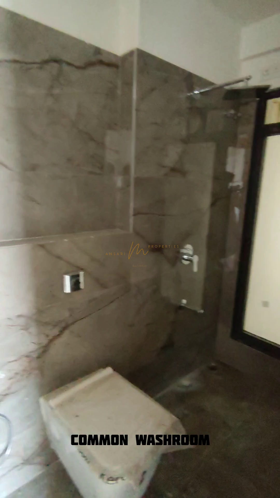 AVELABLE 2BHK FOR RENT IN LEVEL THE RESIDENCY WITH 30+ AMENITIES
RENT: 70000 (NEGOTIATE)
DEPOSIT: 3L