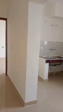 Impreal crest Vrindavan yojna sec-6 3bhk+ store 1840 area 