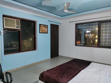 Room in  Pg at Sector 45 – for Rent