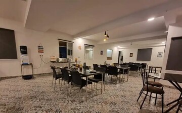 Dining area in  Pg at Sector 69 – for Rent