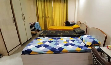 Room in  Pg at South Extension I – for Rent