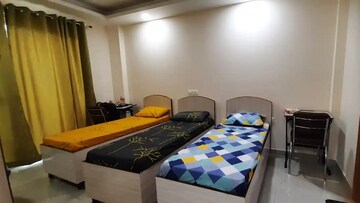 Room in  Pg at South Extension I – for Rent