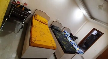 Room in  Pg at South Extension I – for Rent
