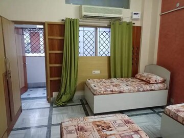 Room in  Pg at South Extension – for Rent