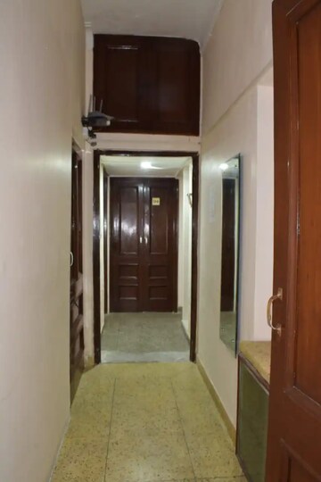 Common Area in  Pg at South Extension I – for Rent