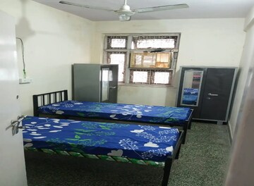 Room in  Pg at Malad East – for Rent