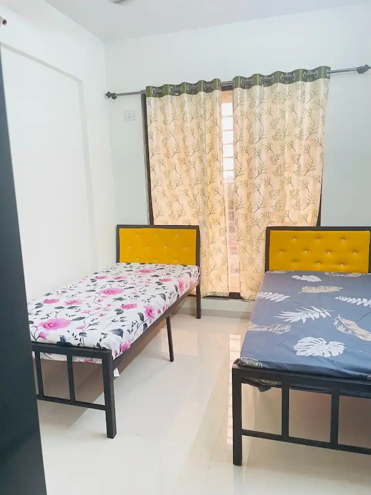 Room, gothivali village Pg For Boys & Girls In Gothivali Village 9000117