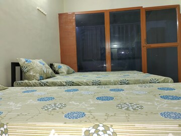 Room in  Pg at Vashi – for Rent