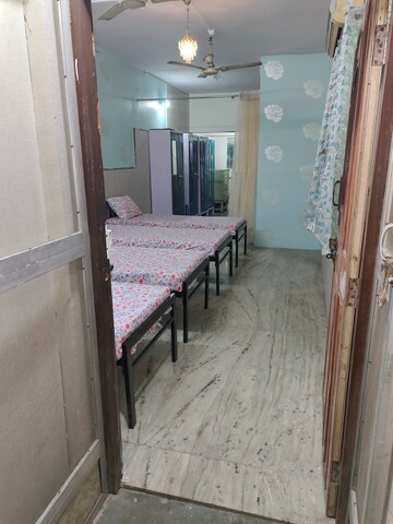 Room in  Pg at Vashi – for Rent
