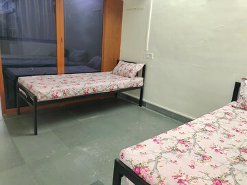 Room in  Pg at Vashi – for Rent