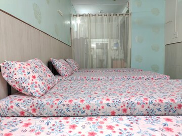 Room in  Pg at Vashi – for Rent