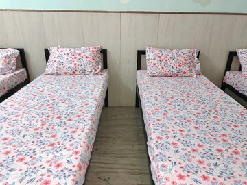   Pg at Vashi – for Rent