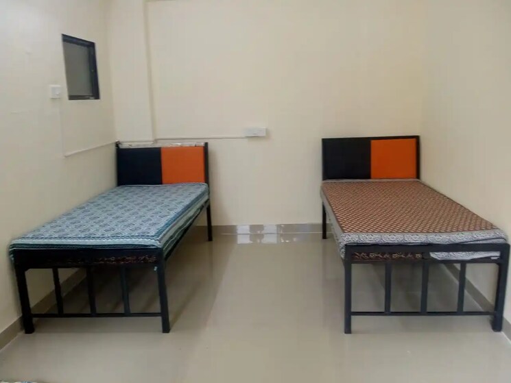 Room, vidya vihar Pg For Boys & Girls In Vidya Vihar 9047997