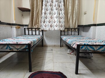 Room in  Pg at Malad West – for Rent
