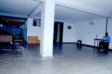 Cupboard in  Pg at Wazirabad – for Rent