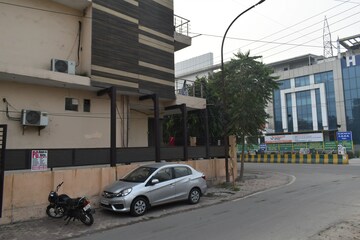   Pg at Sector 27 – for Rent