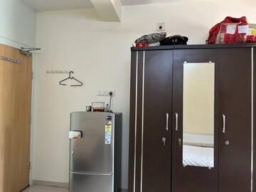 Furnished Amenities in  Pg at Satellite – for Rent