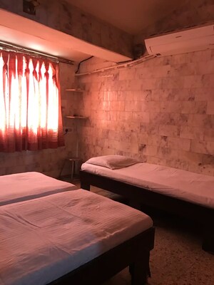  Pg For Rent in Prahlad Nagar