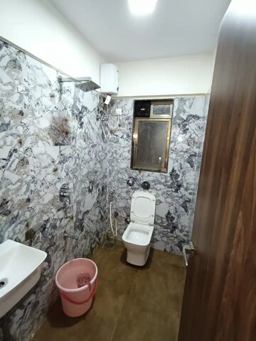 Bathroom in  Pg at Ghatkopar East – for Rent
