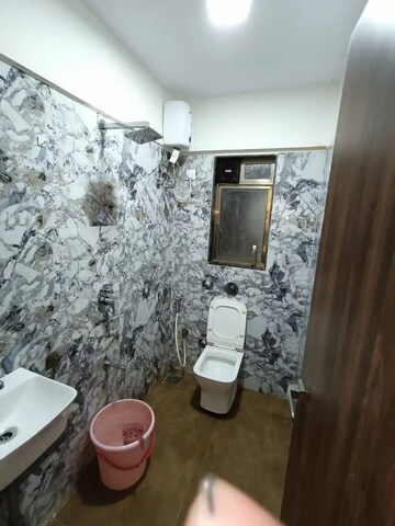 Bathroom in  Pg at Ghatkopar East – for Rent
