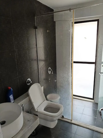Bathroom in  Pg at Ghatkopar East – for Rent