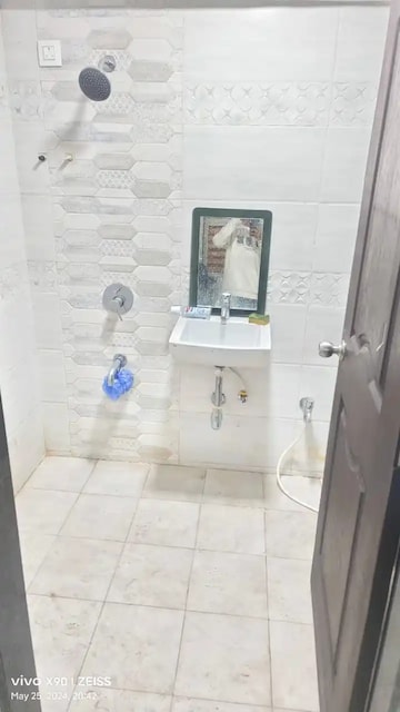 Bathroom in  Pg at Nehru Nagar – for Rent