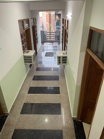 Common Area in  Pg at Sector 22 – for Rent