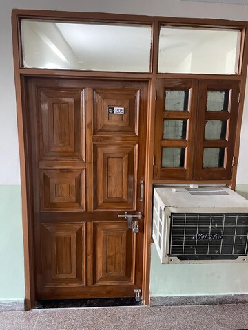   Pg at Sector 22 – for Rent