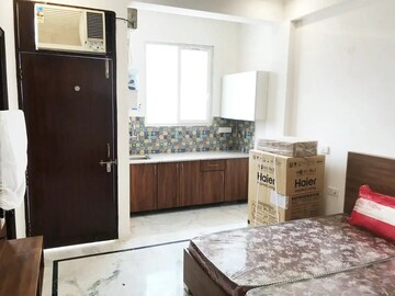 Room in  Pg at Sector 27 – for Rent