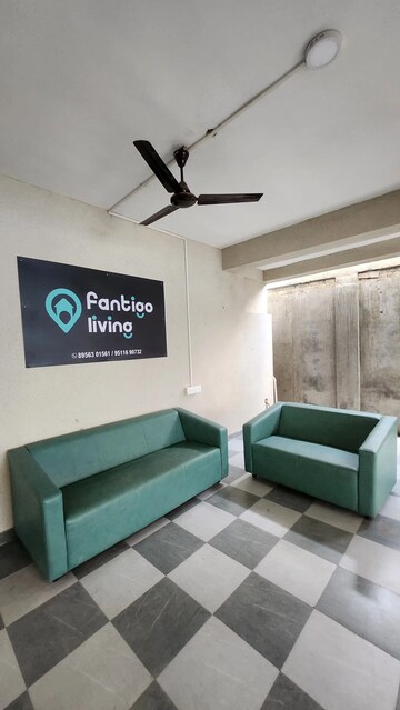 Common Area in  Pg at Tukaram Nagar – for Rent