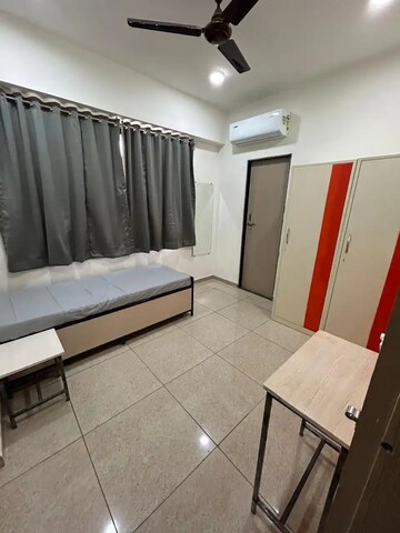   Pg at Navrangpura – for Rent