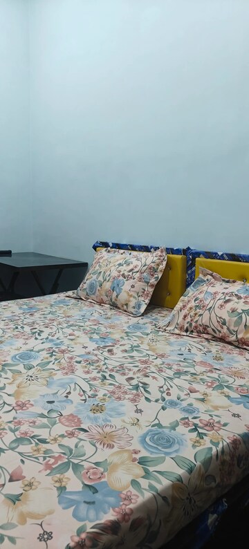 Room in  Pg at Kurla – for Rent