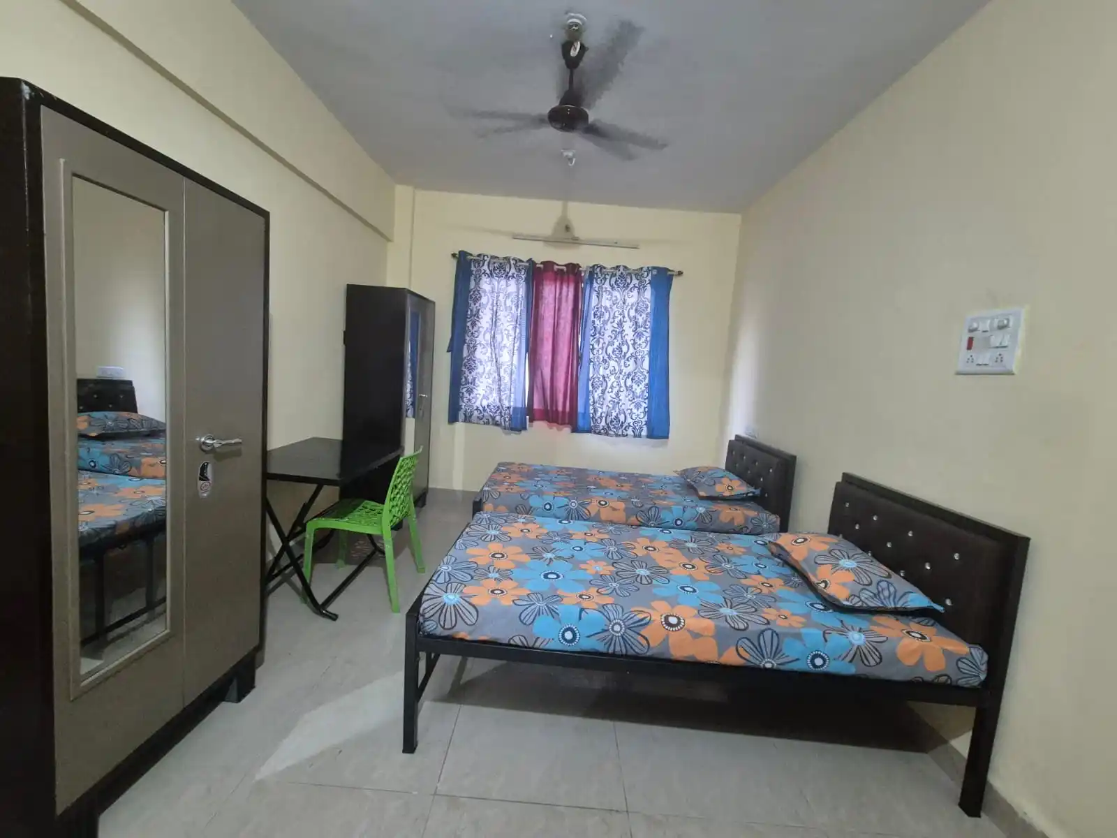 Pg For Boys & Girls in Sector 23 Navi Mumbai  8069610