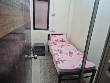 Room in  Pg at Nerul – for Rent