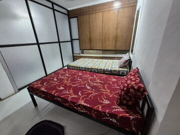 Room in  Pg at Sector 8 – for Rent