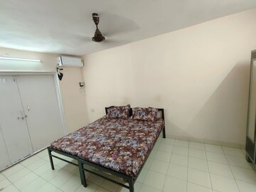   Pg at Sector 21 – for Rent