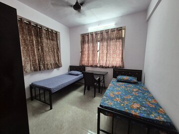 Room in  Pg at Sector 17 – for Rent