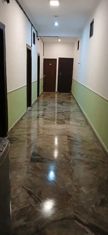 Common Area in  Pg at Sector 53 – for Rent