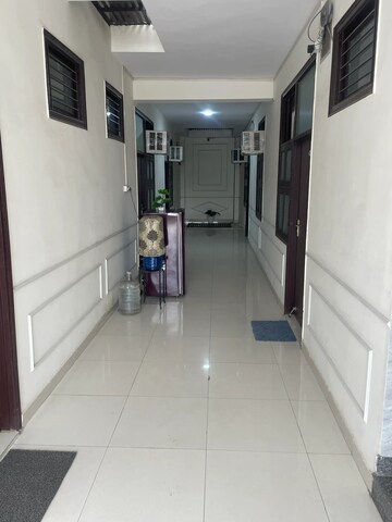 Lobby in  Pg at Sector 53 – for Rent