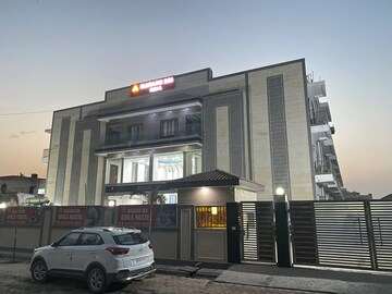  Pg For Rent in Knowledge Park Ii Greater Noida