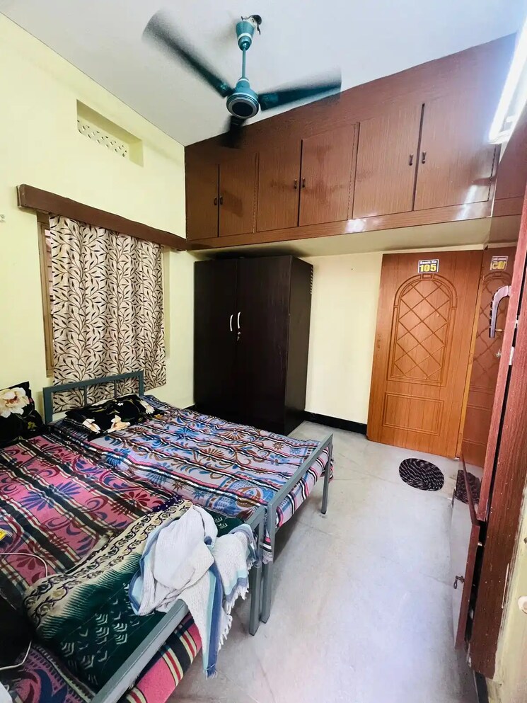 Room, himayat nagar Pg For Boys & Girls In Himayat Nagar 8880526